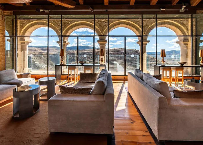 Hospederia Palacio De 4*